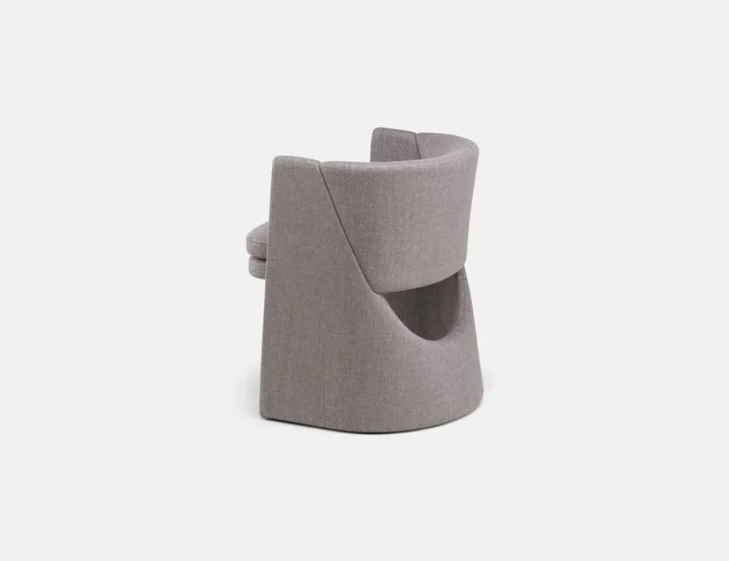 173 Cursa Dining Chair - De La Espada w Mesmetric
