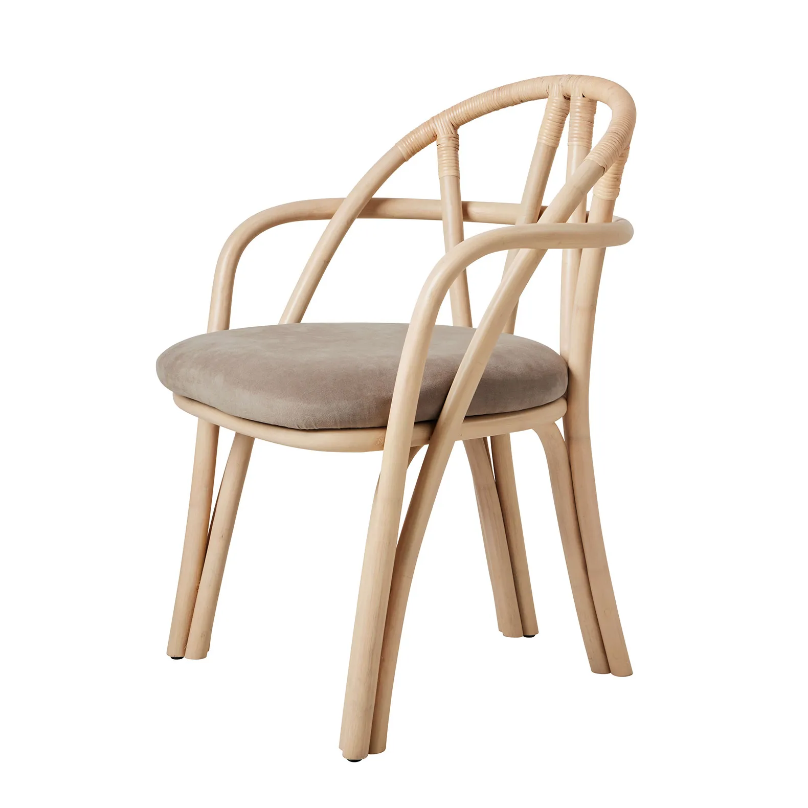 Bistra Dining Armchair – Gubi.dk at Mesmetric