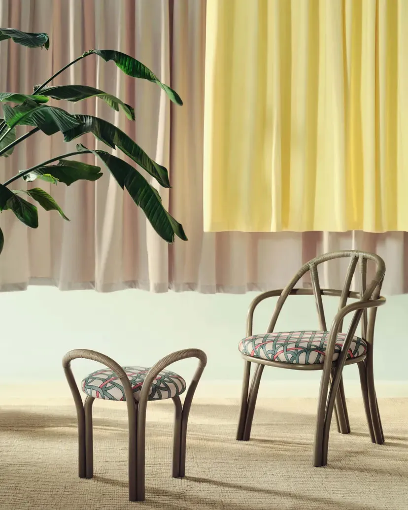 Bistra Dining Armchair – Gubi.dk at Mesmetric