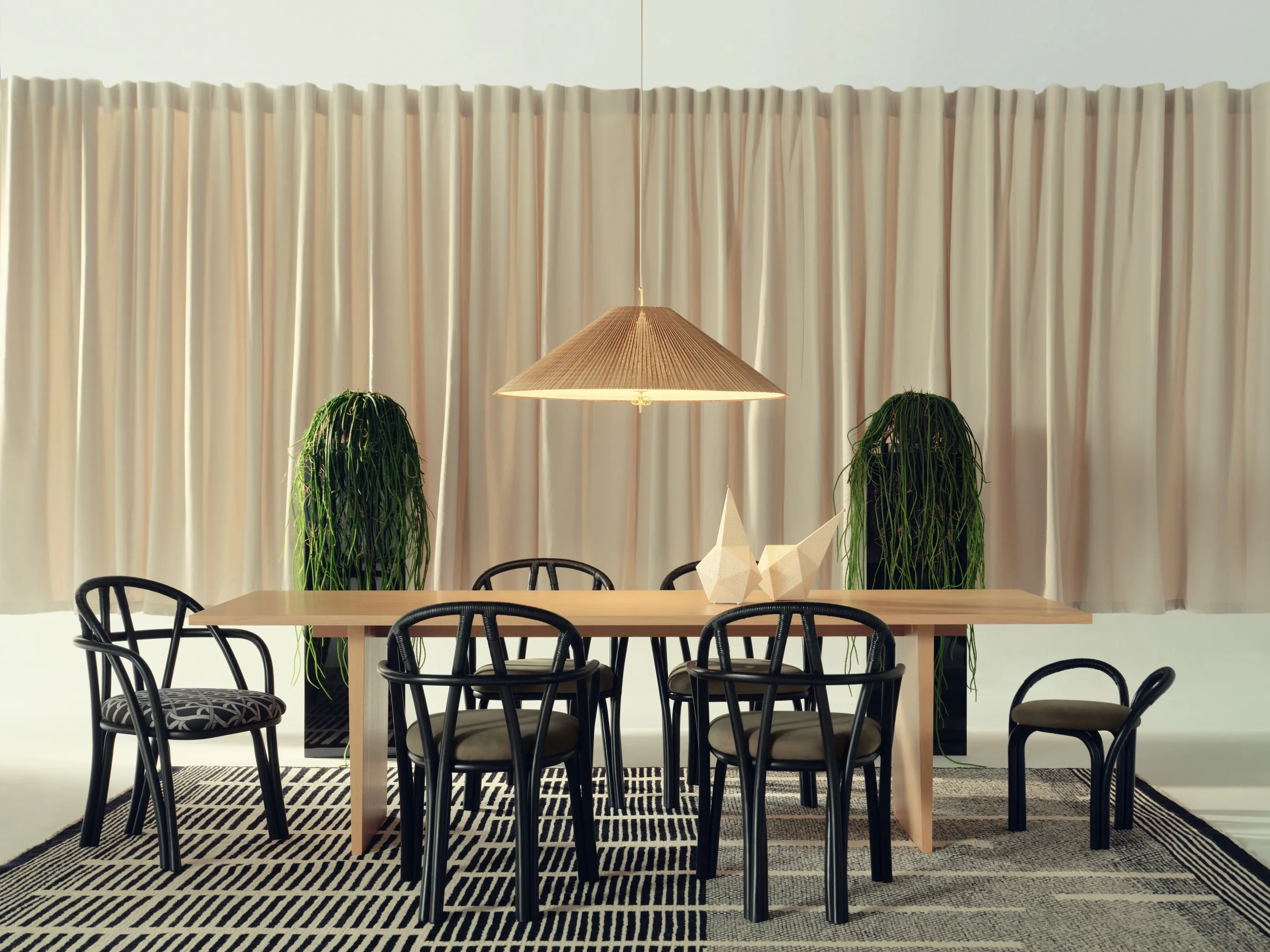 Bistra Dining Armchair – Gubi.dk at Mesmetric