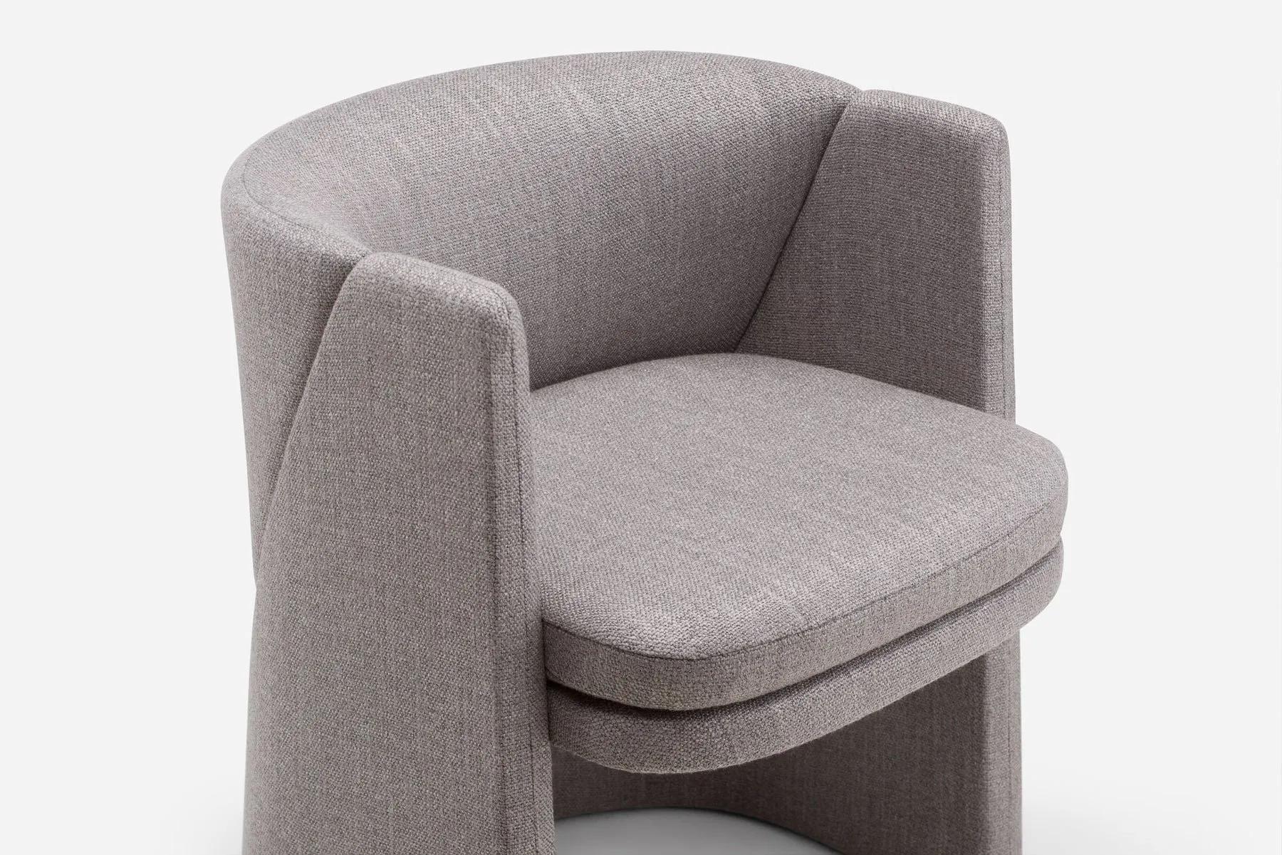 173 Cursa Dining Chair - De La Espada w Mesmetric