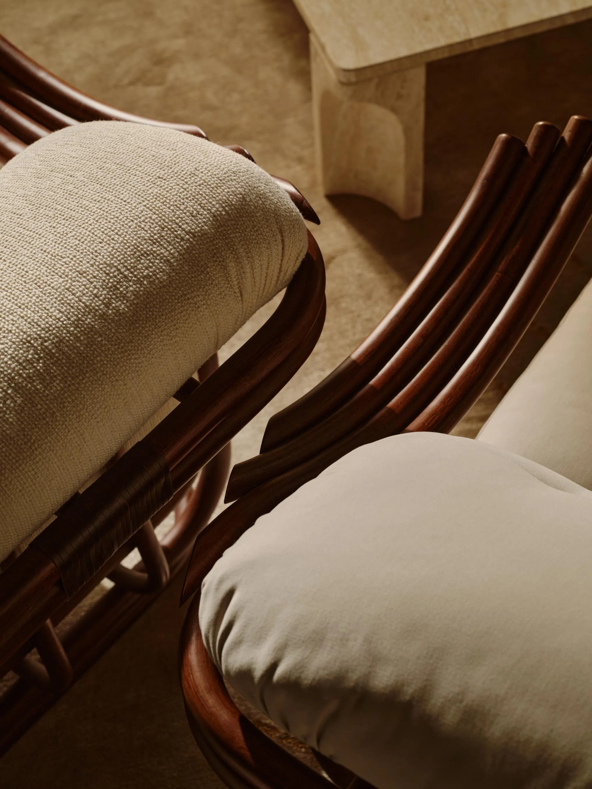 Poltrona Tria Lounge Chair – Gubi.dk at Mesmetric