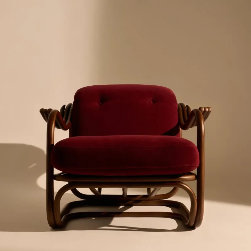 Poltrona Tria Lounge Chair – Gubi.dk at Mesmetric