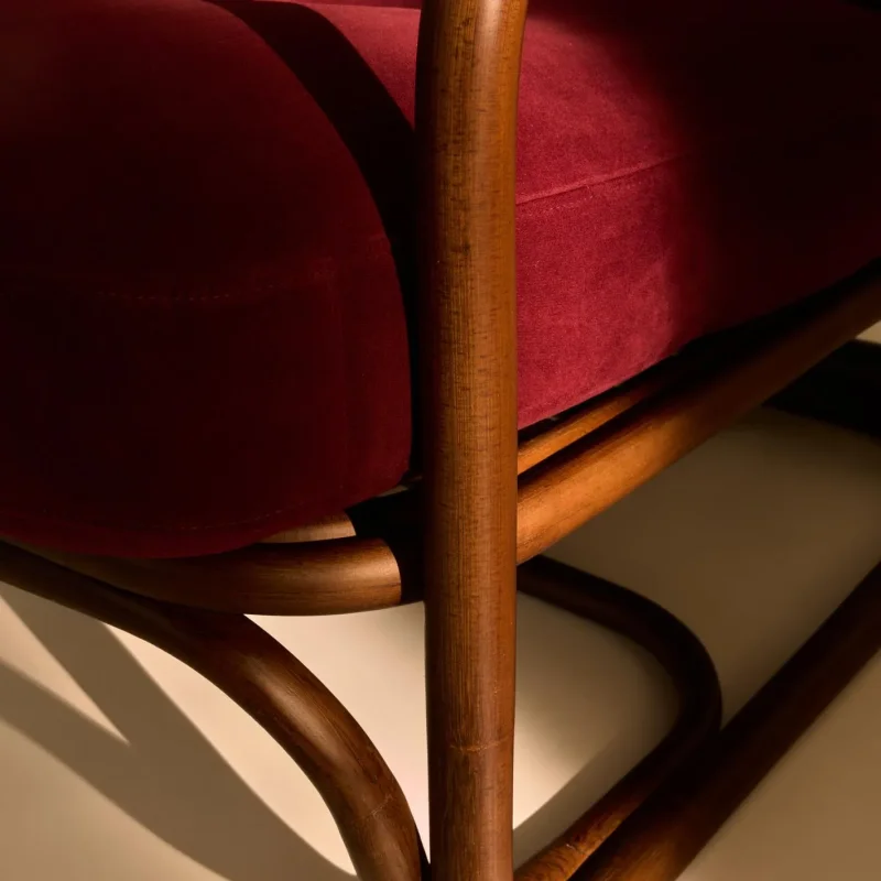 Poltrona Tria Lounge Chair – Gubi.dk at Mesmetric