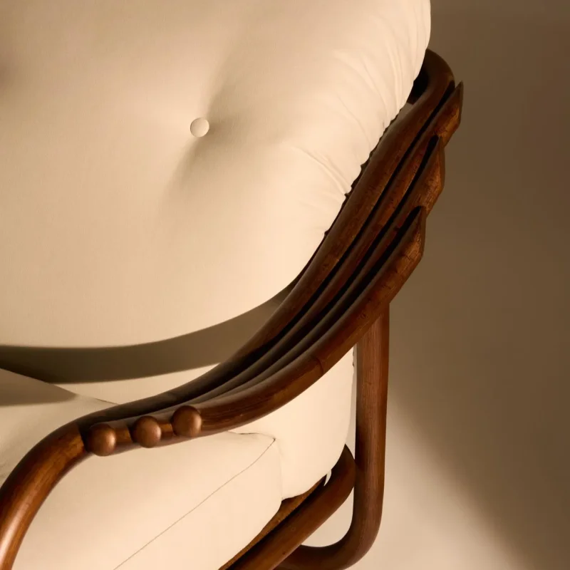 Poltrona Tria Lounge Chair – Gubi.dk at Mesmetric