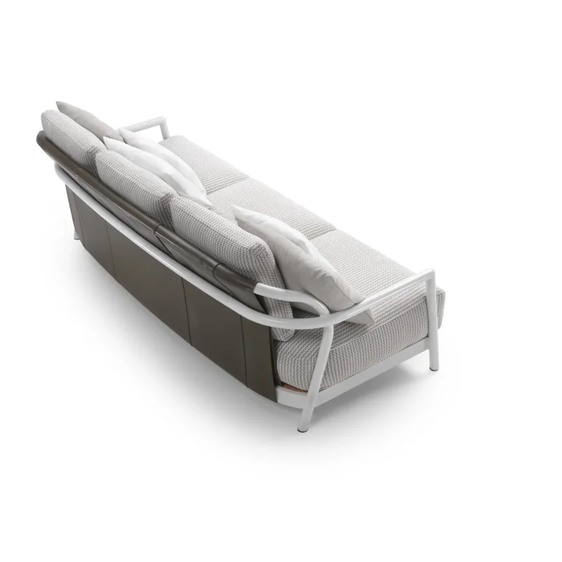 Alison Outdoor – Flexform at Mesmetric