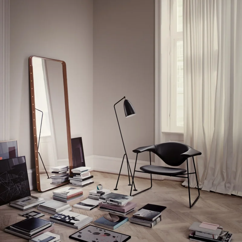 Adnet Rectangular – Gubi.dk at Mesmetric