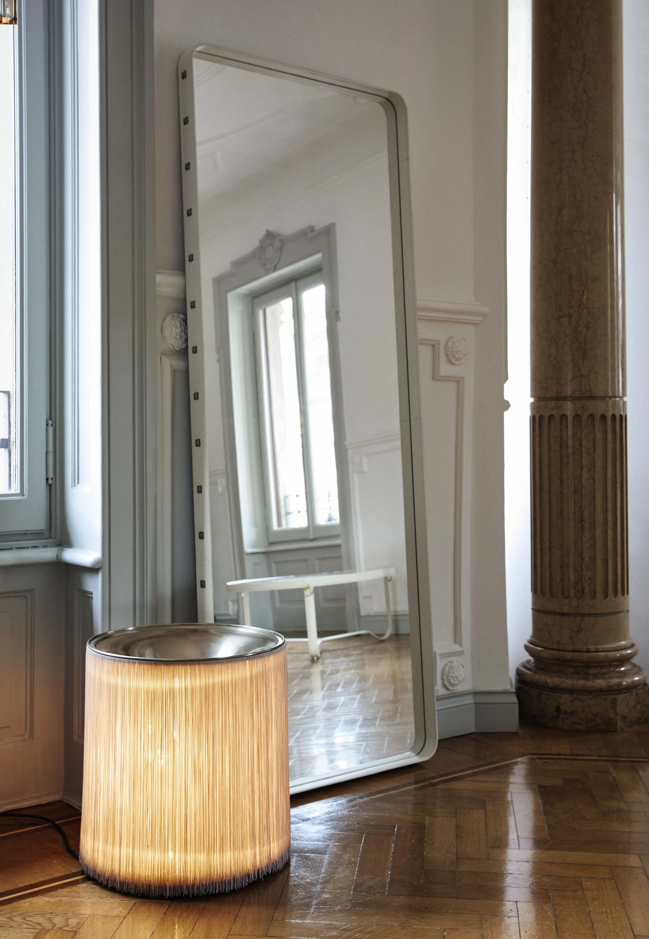 Adnet Rectangular – Gubi.dk at Mesmetric