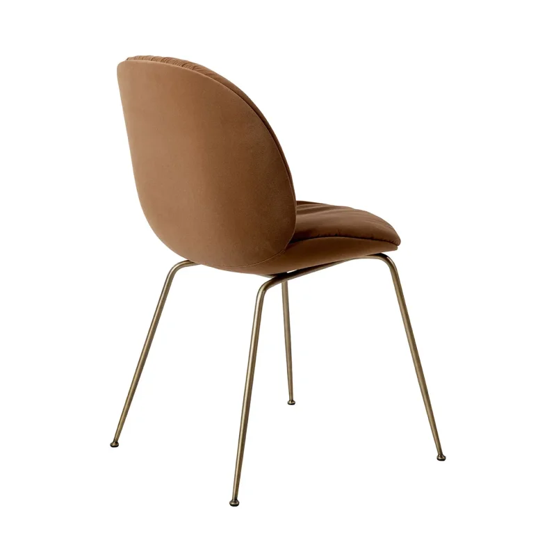 Beetle Soft Dining Fully Upholstered – Gubi.dk at Mesmetric