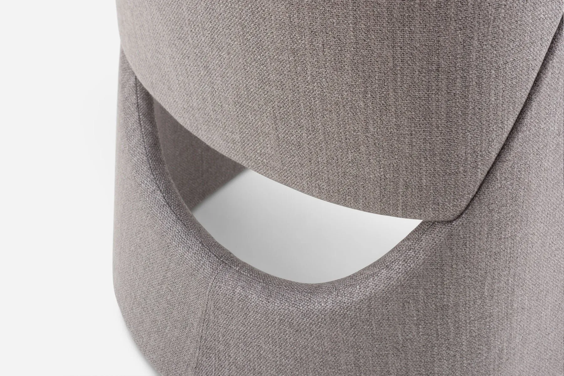 173 Cursa Dining Chair - De La Espada w Mesmetric
