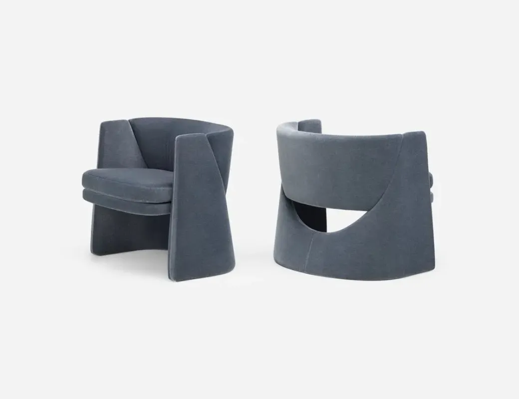 174 Cursa Lounge Chair