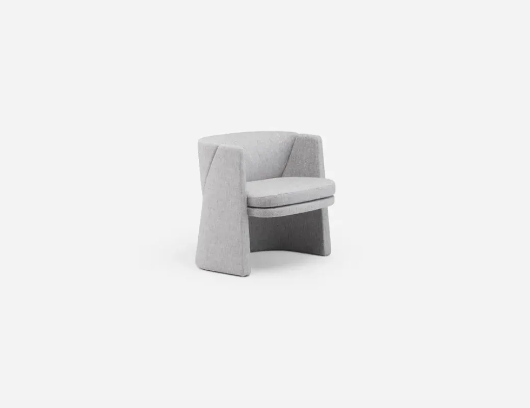174 Cursa Lounge Chair