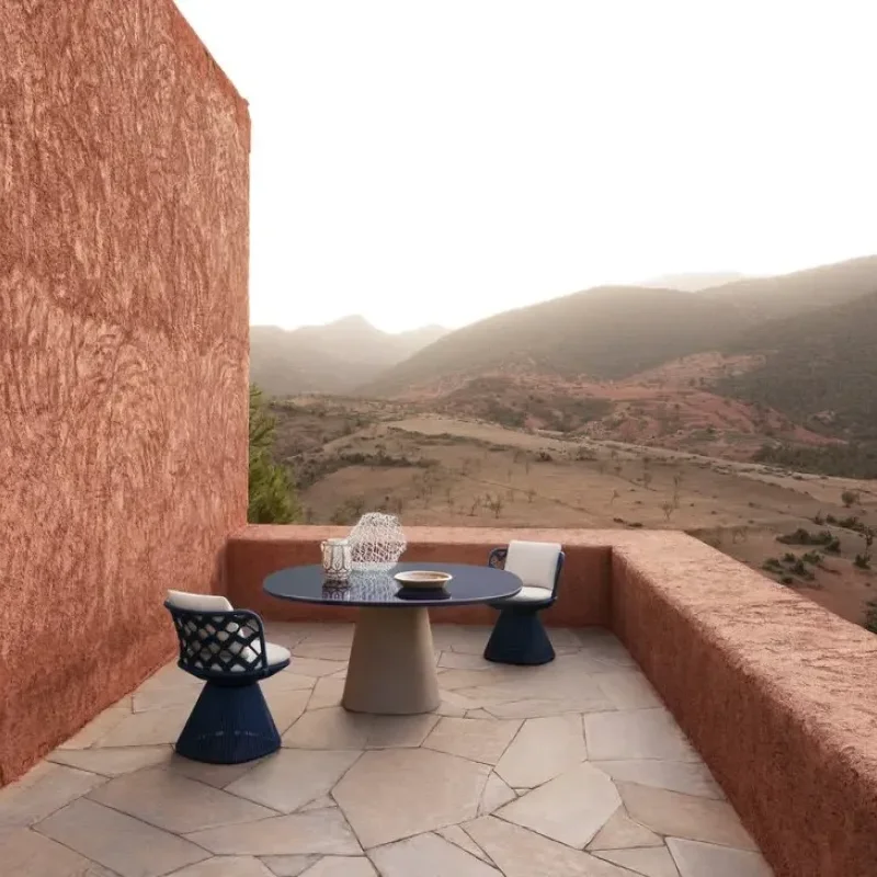 Allure O' Outdoor - B&B Italia w Mesmetric