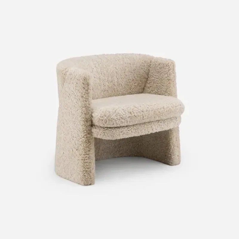 174 Cursa Lounge Chair