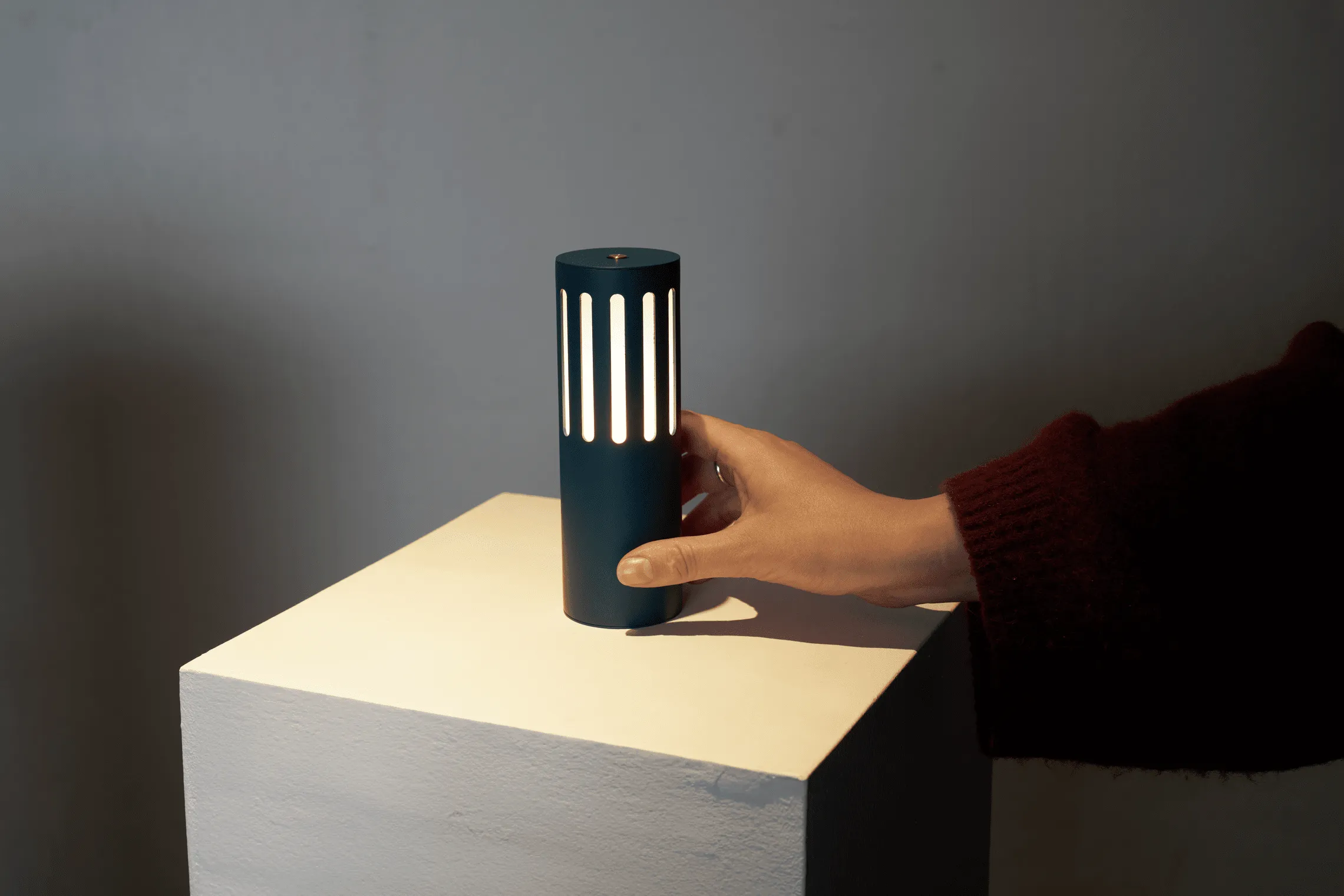 Bloomsbury Table Portable