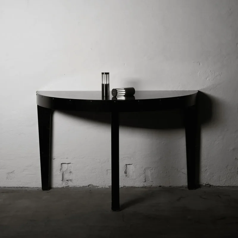 Bloomsbury Table Portable