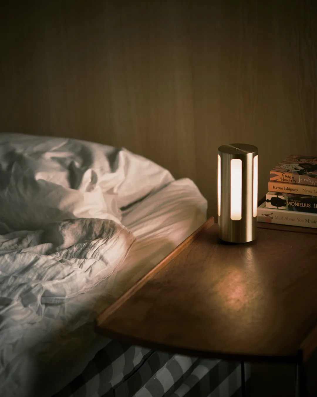 Bloomsbury Table