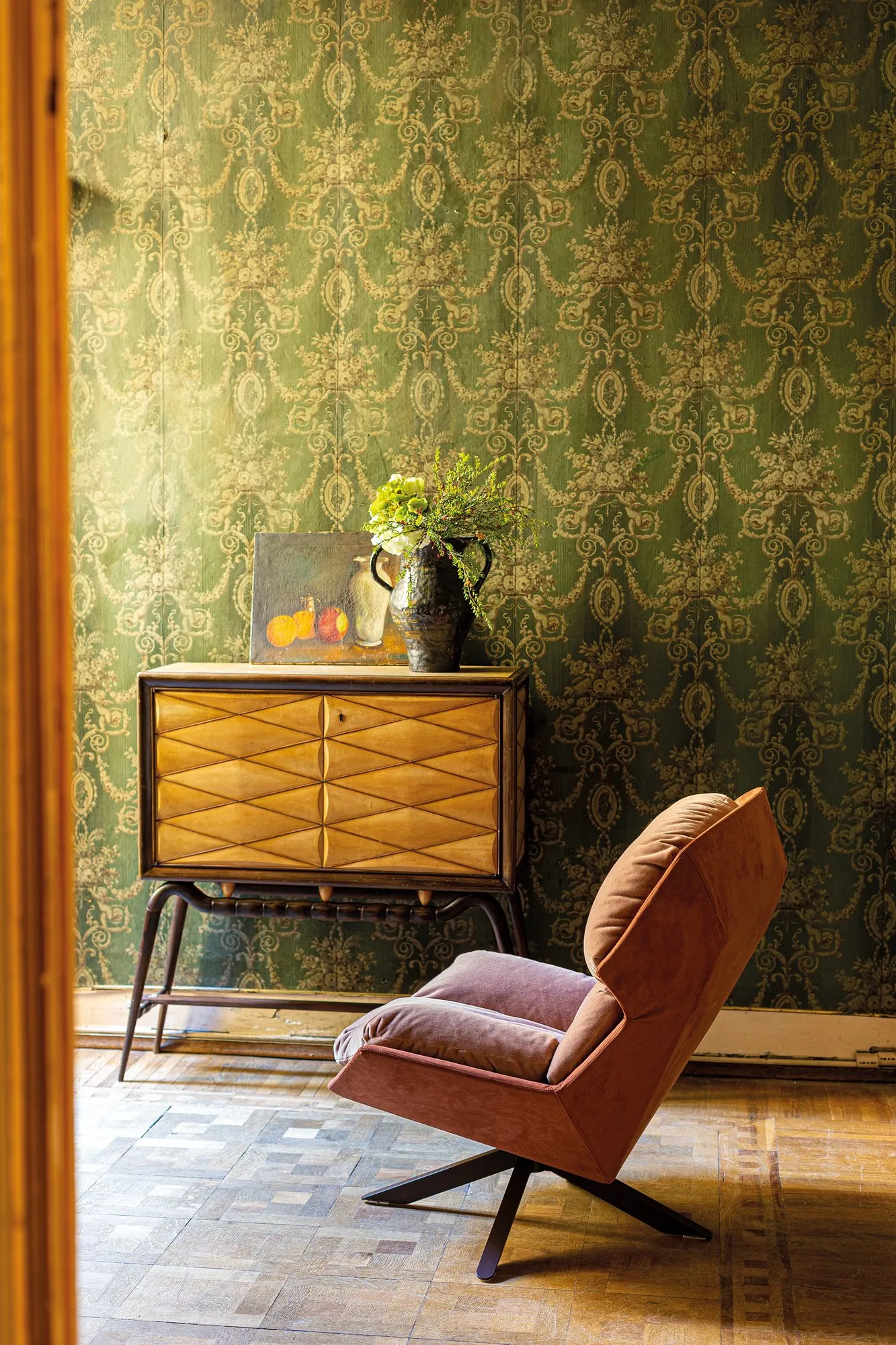 Clarissa – Moroso at Mesmetric