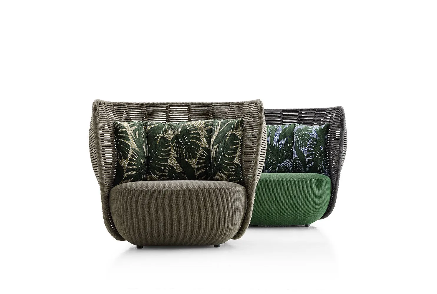 Bay Outdoor - B&B Italia Outdoor w Mesmetric