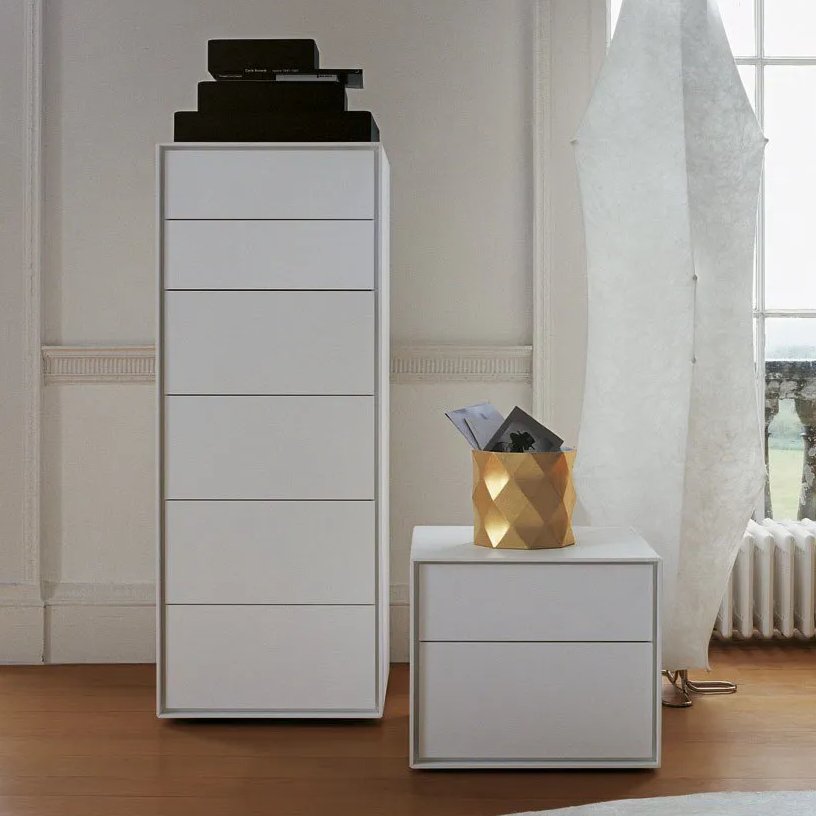 Dado - B&B Italia w Mesmetric