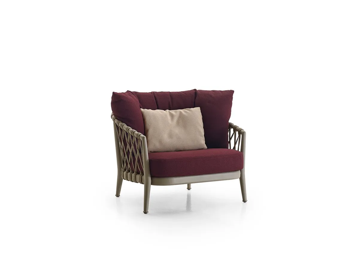 Erica Outdoor – B&B Italia Outdoor at Mesmetric