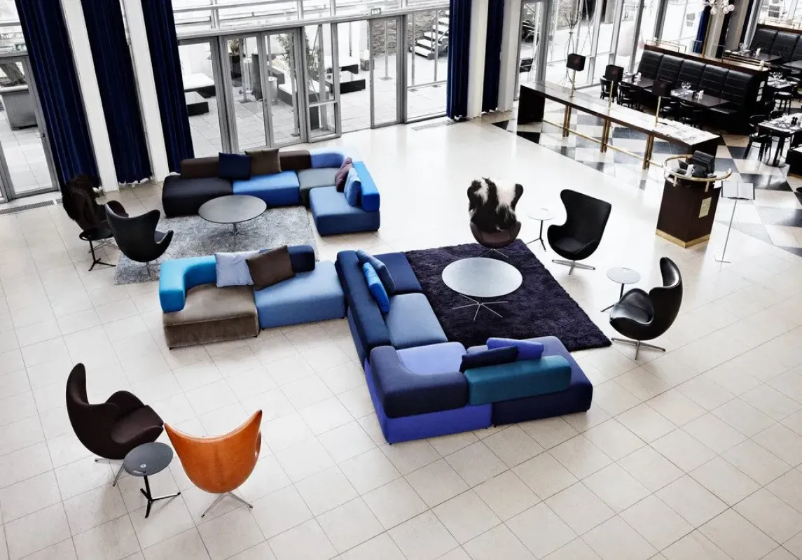 Alphabet – Fritz Hansen at Mesmetric