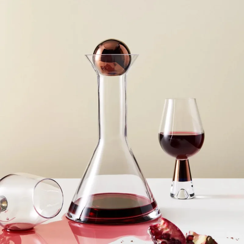 Tank Decanter