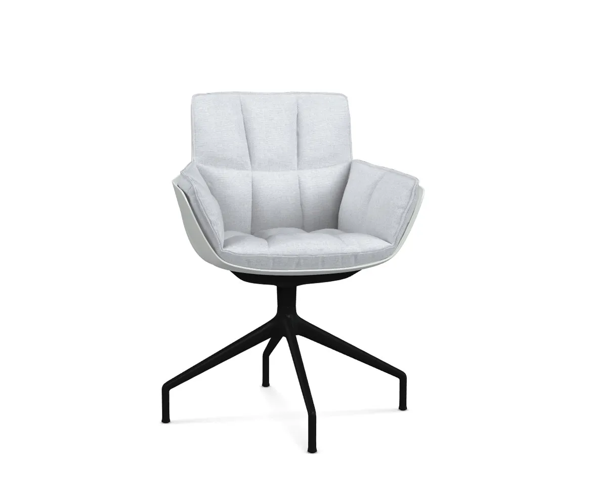 Husk Swivel – B&B Italia at Mesmetric
