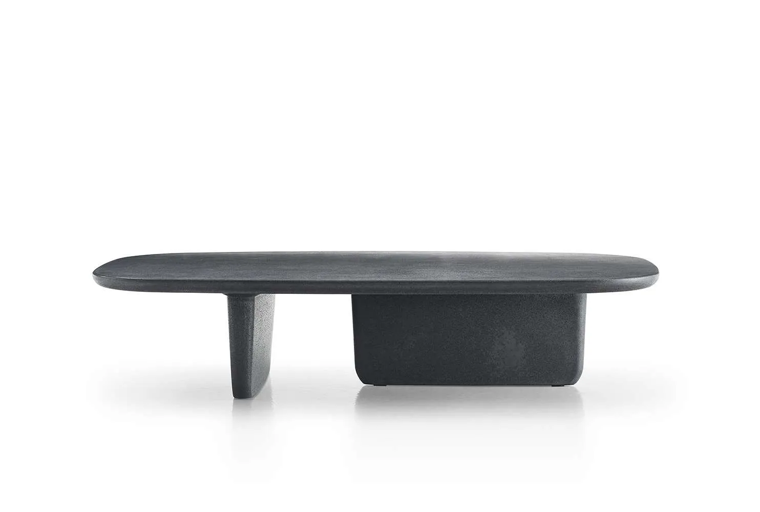Tobi-Ishi Outdoor - B&B Italia Outdoor w Mesmetric
