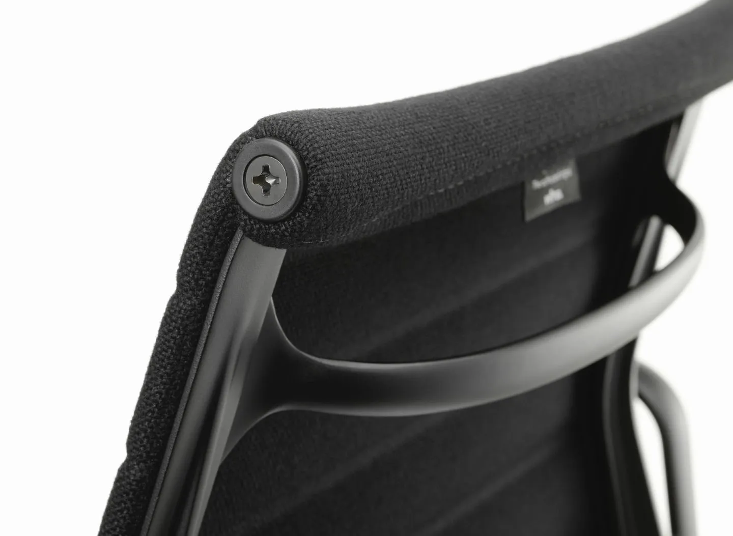 Aluminium Group EA 104 - Vitra w Mesmetric