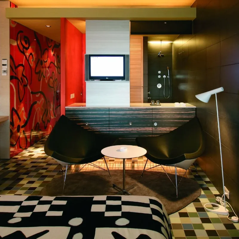 Aluminium Group EA 105 – Vitra at Mesmetric