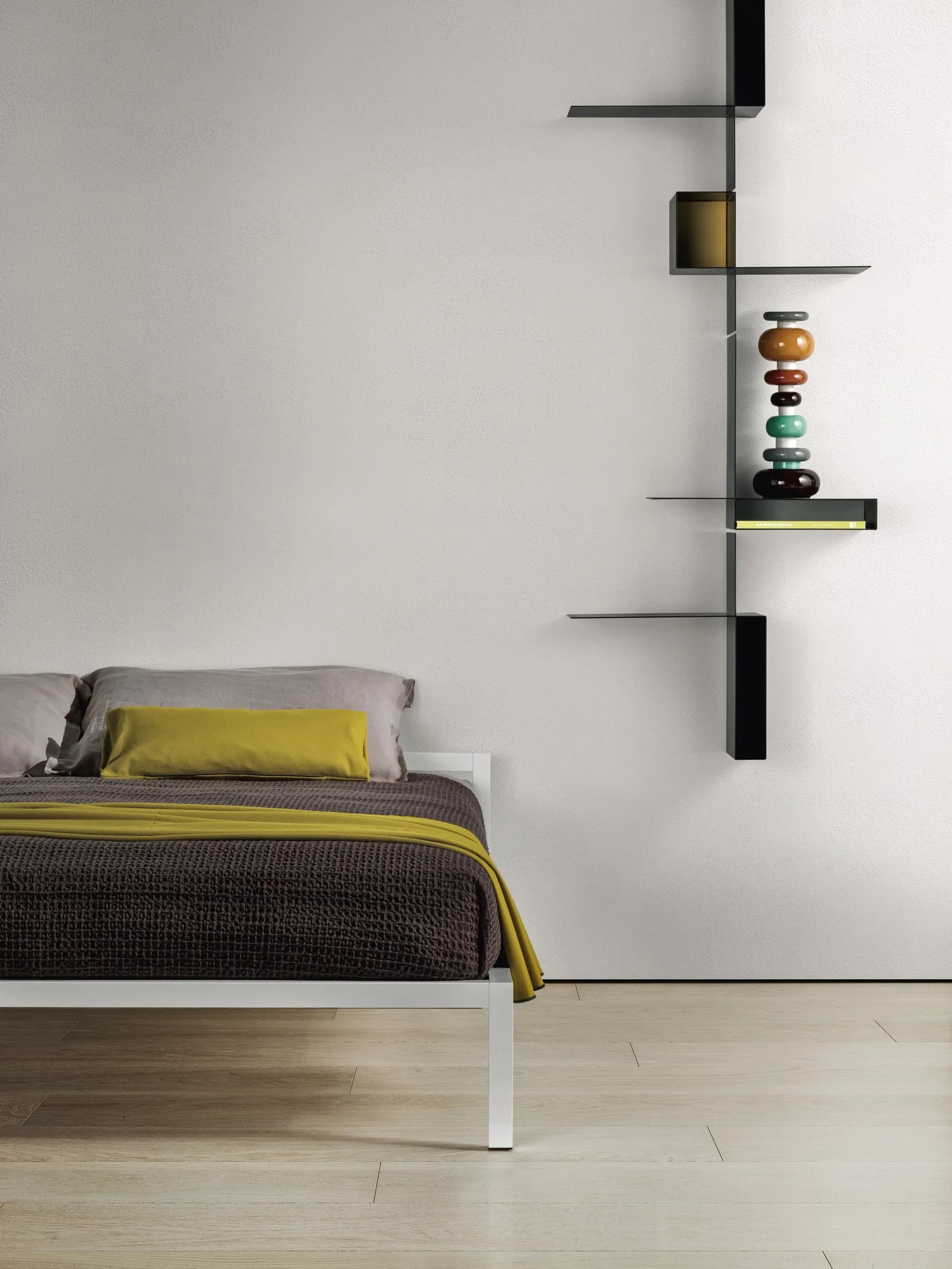 Aluminium Bed - MDF Italia w Mesmetric