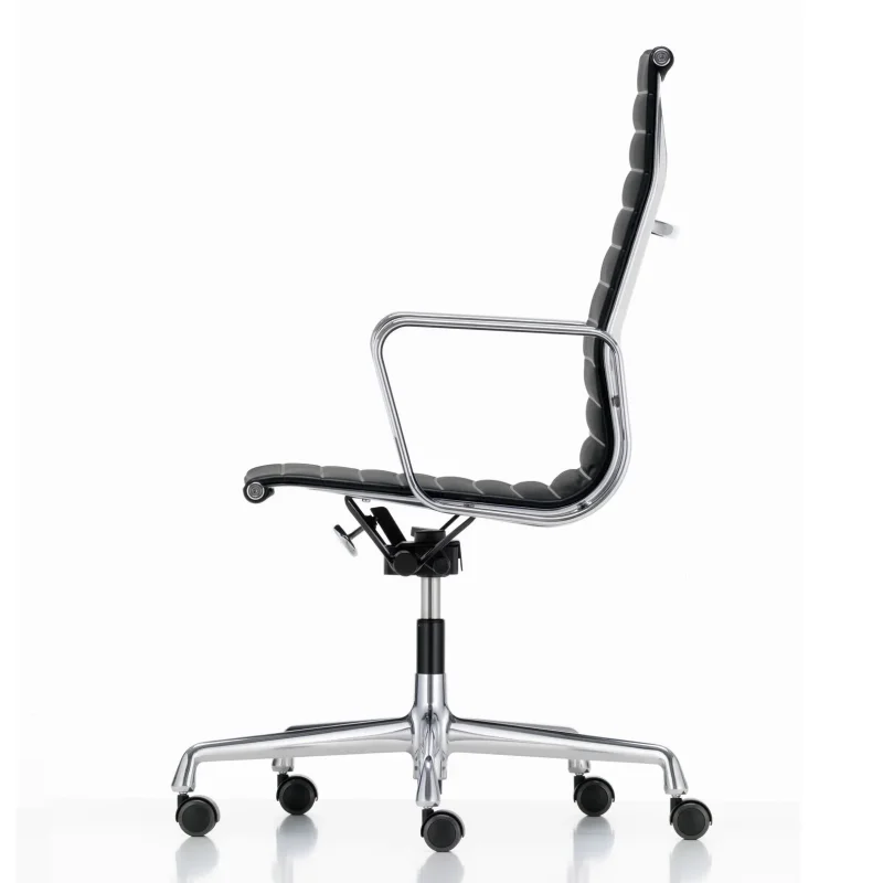 Aluminium Group EA 119 – Vitra at Mesmetric