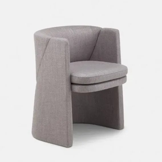 173 Cursa Dining Chair