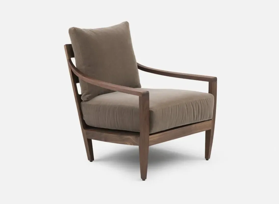 340 Low Lounge Chair – De La Espada at Mesmetric