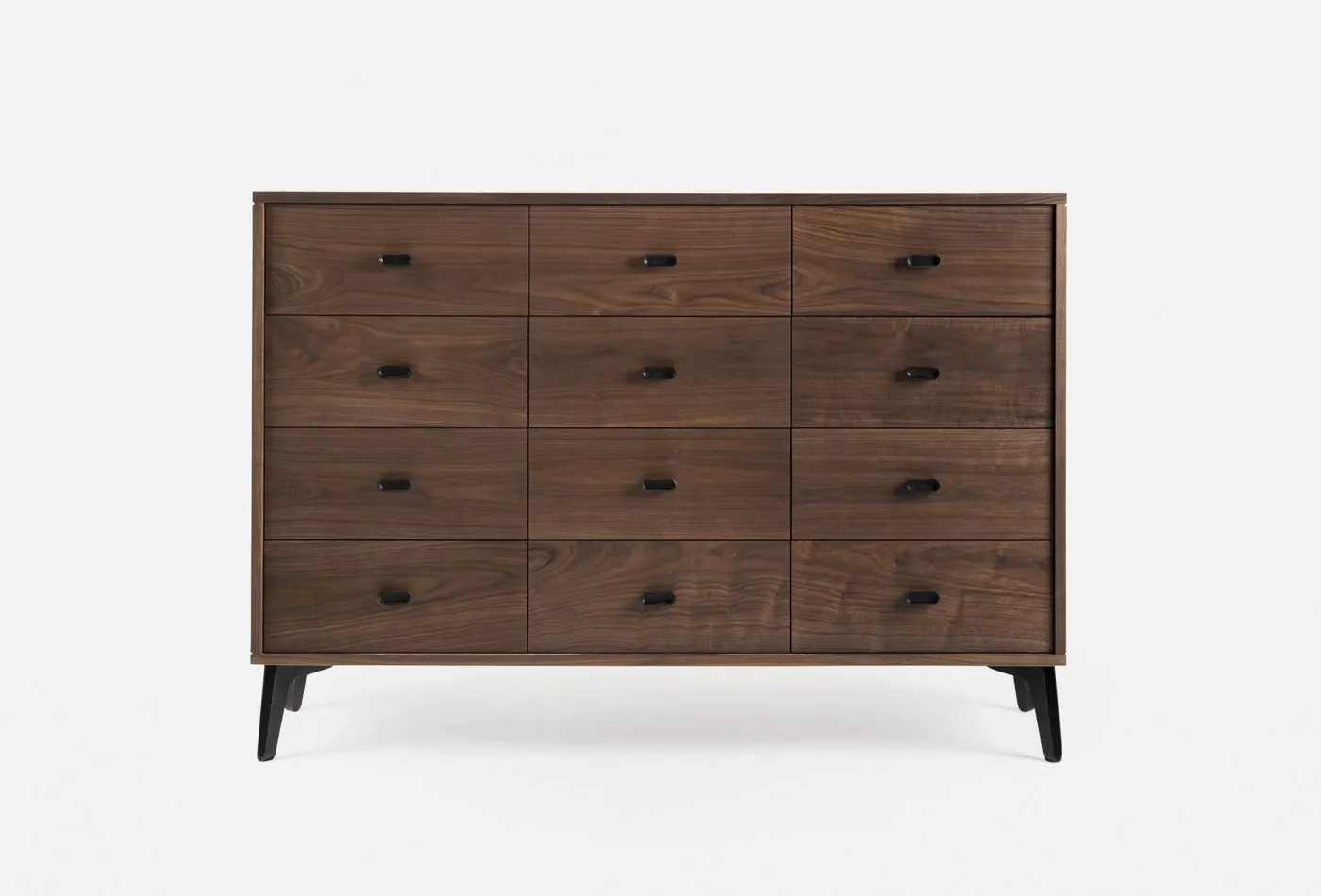 368 Mcqueen Large Chest – De La Espada at Mesmetric