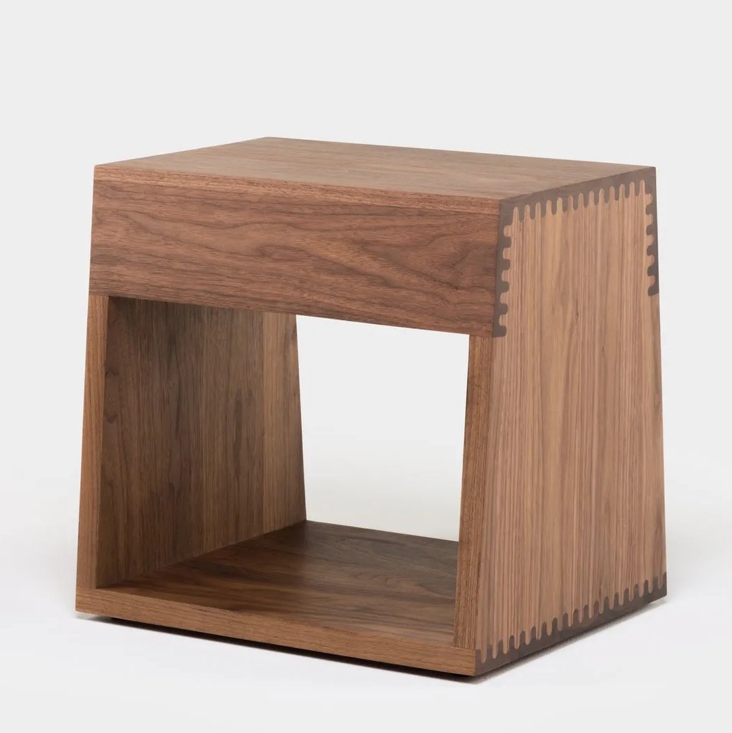 373L Tall Maia – De La Espada at Mesmetric