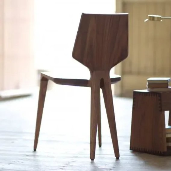 384 Mary's Chair