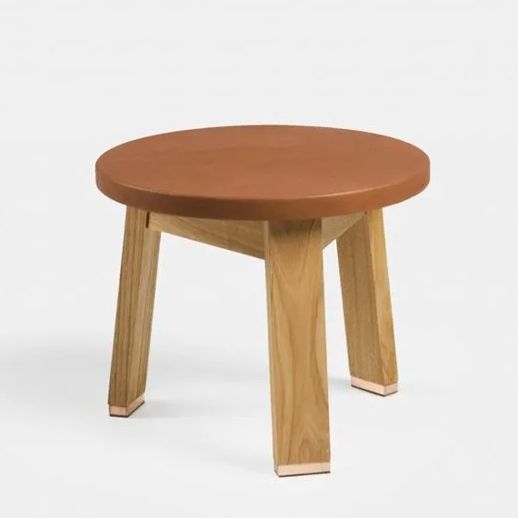 440S Low Stool – De La Espada at Mesmetric