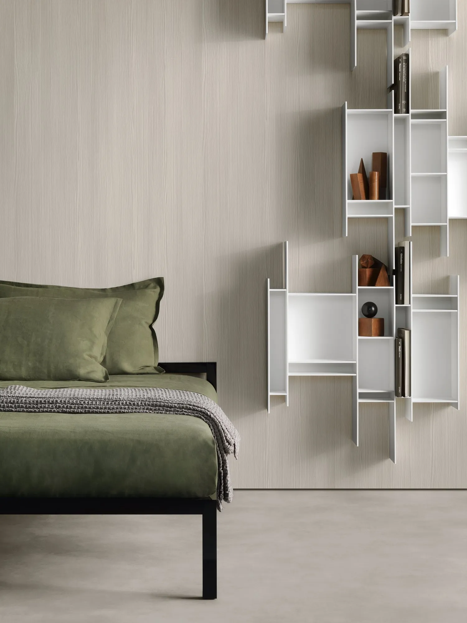 Aluminium Bed - MDF Italia w Mesmetric