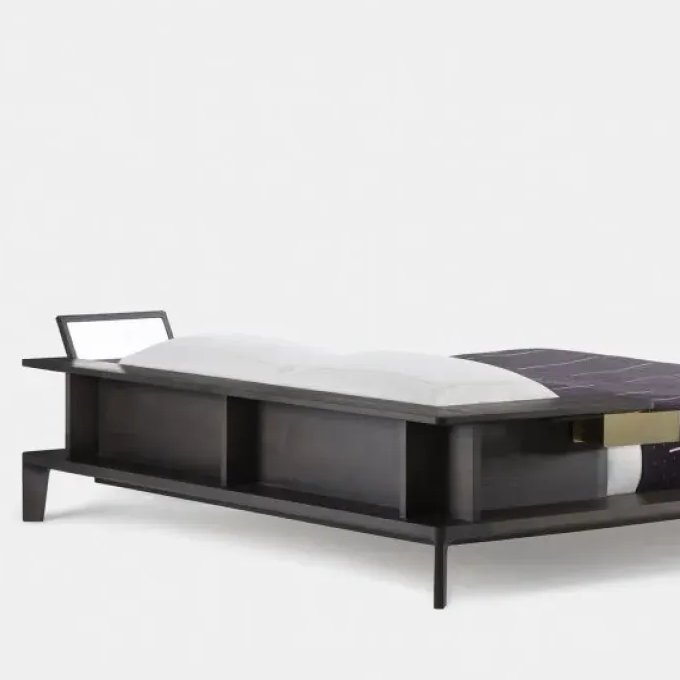 758 Platform Bed