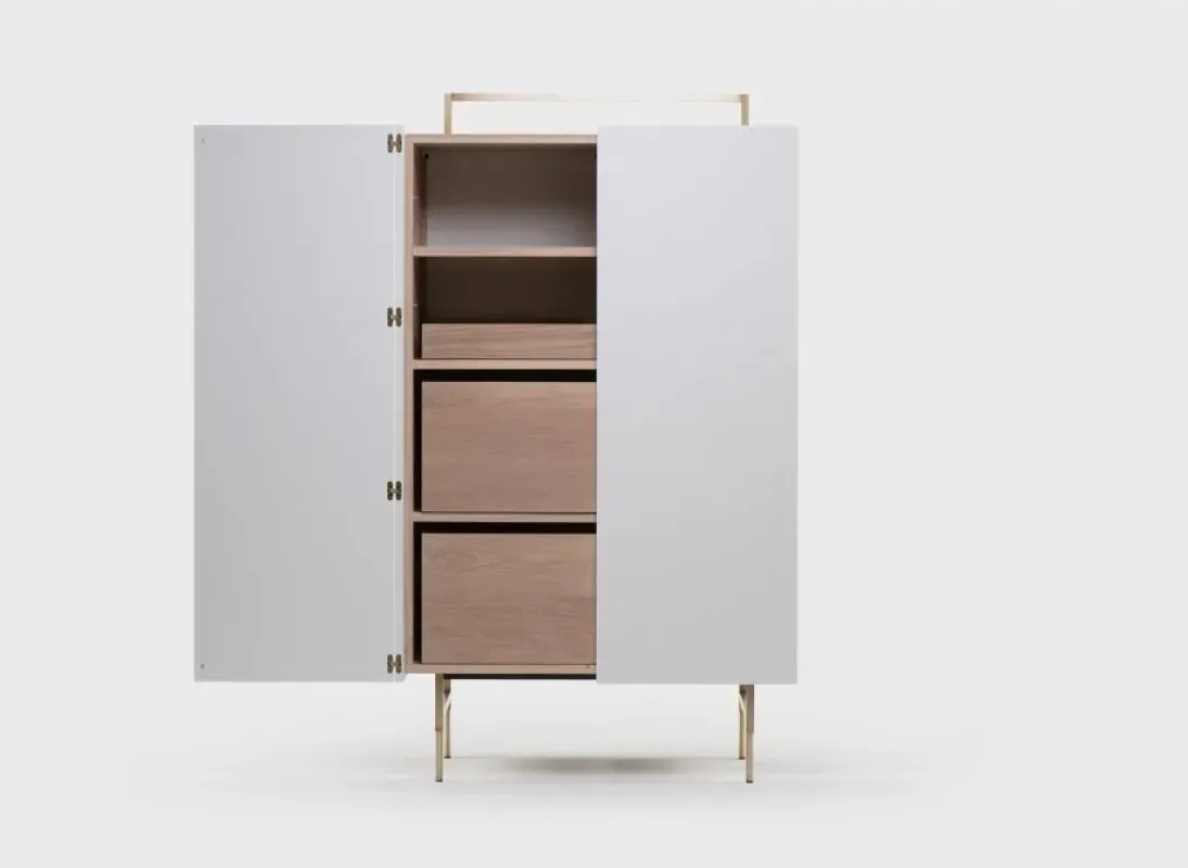 759L Trunk Tall Cabinet - De La Espada w Mesmetric