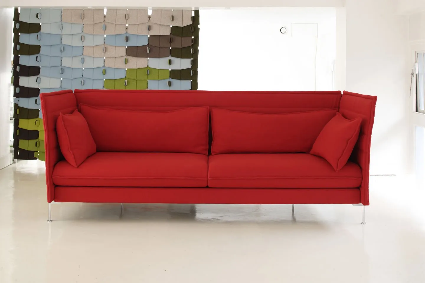 Alcove Sofa – Vitra at Mesmetric