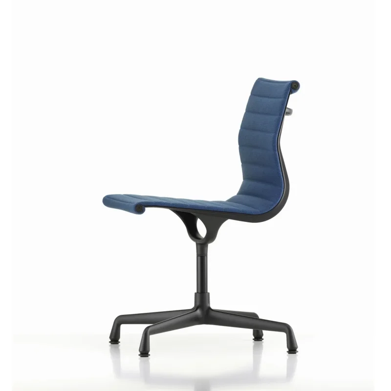 Aluminium Group EA 101 – Vitra at Mesmetric
