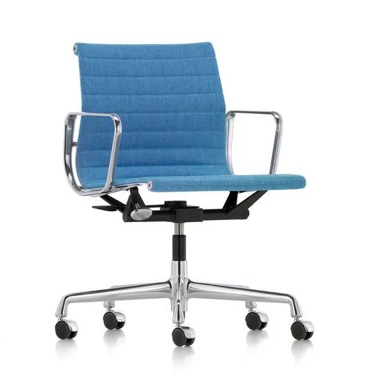 Aluminium Group EA 117 – Vitra at Mesmetric