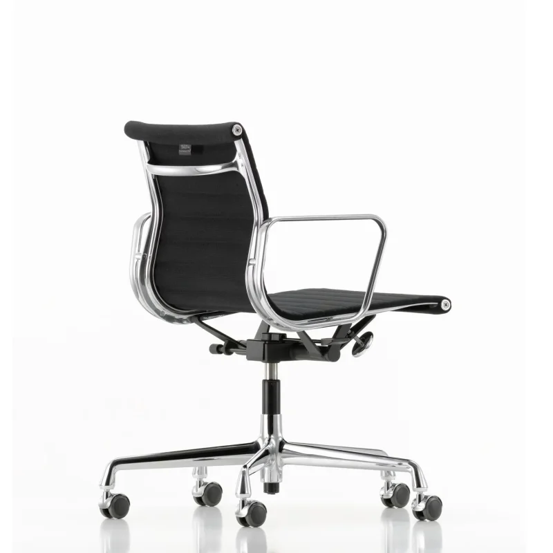 Aluminium Group EA 118 – Vitra at Mesmetric
