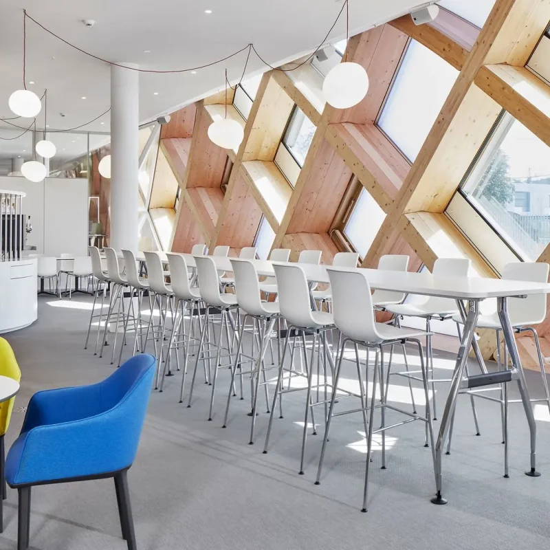 Bistro Round – Vitra at Mesmetric