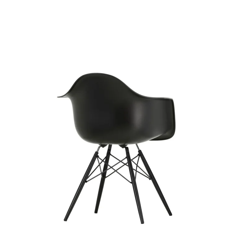 Eames Plastic RE DAW - Vitra w Mesmetric