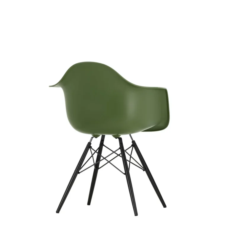 Eames Plastic RE DAW - Vitra w Mesmetric