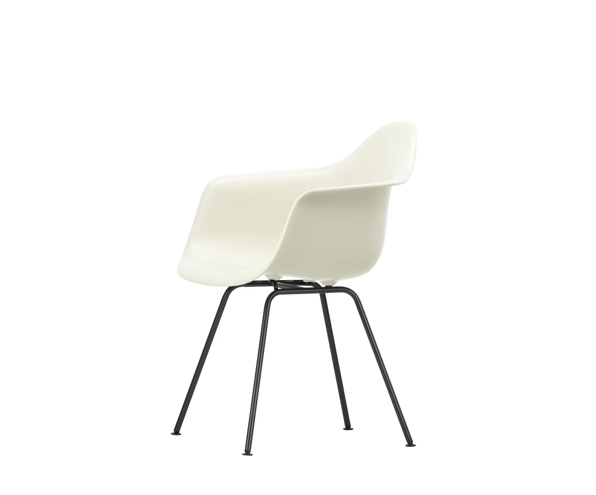 Eames Plastic RE DAX – Vitra at Mesmetric
